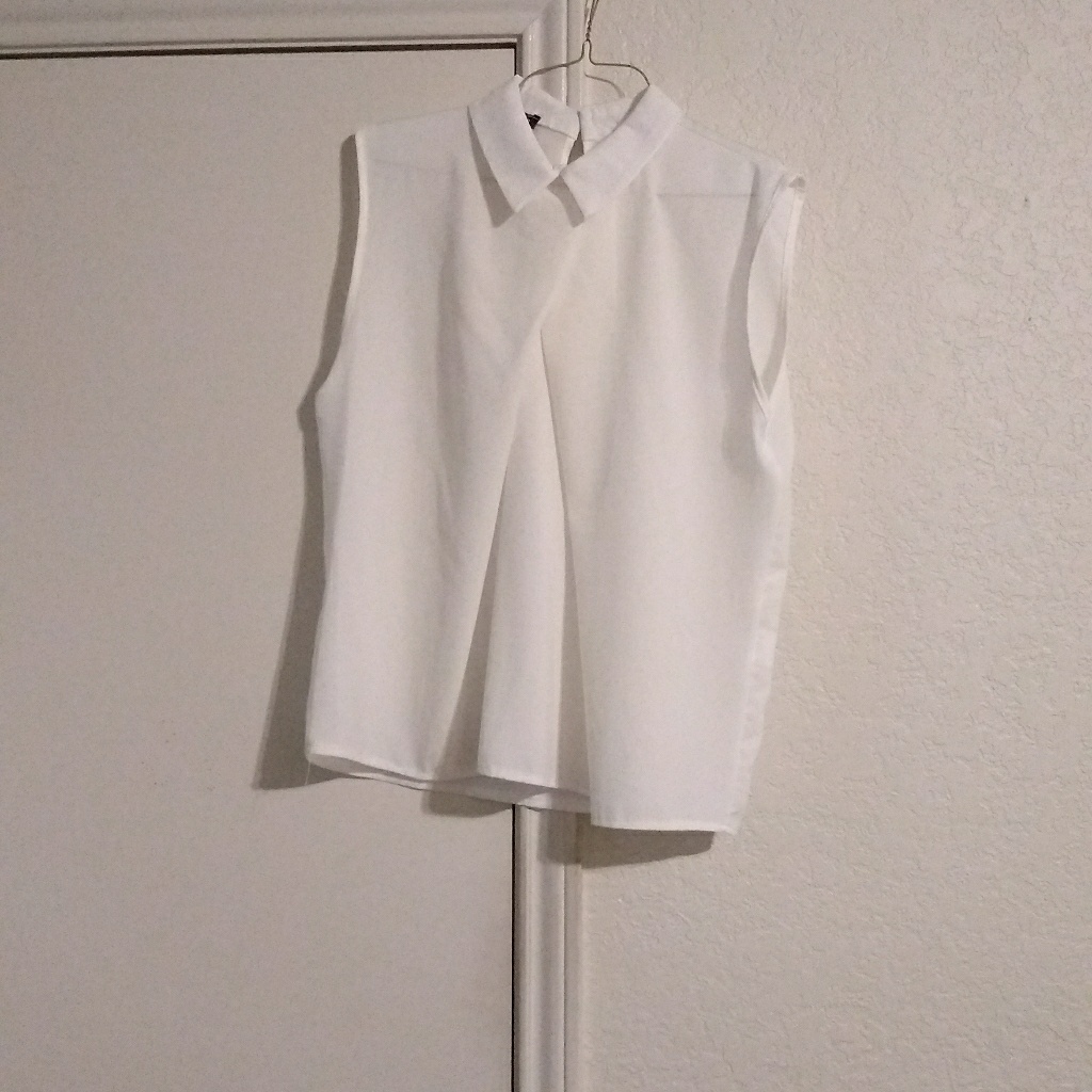 Collared Tank